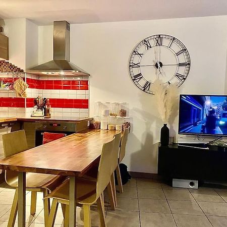Joli T2 Dans Annecy Apartment ภายนอก รูปภาพ